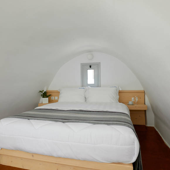 Santorini View Hotel double bed bedroom