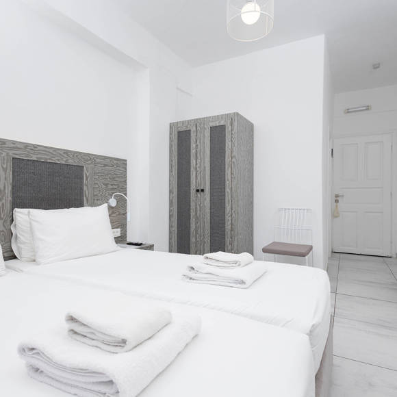 Santorini-View-Hotel-Standard-Room-sea-view-2